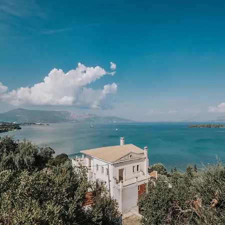 The Iconic Sea View Holiday home